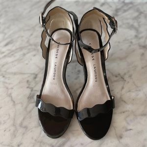 MODERN | Black Chinese Laundry Kitten Heels